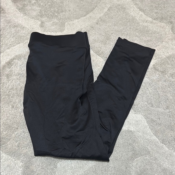 BCBGeneration Black High-Waist Leggings - Picture 1 of 4